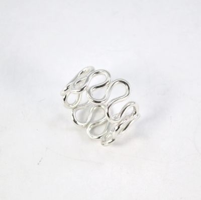 Silver wiggly ring